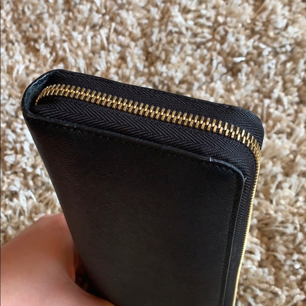 Micheal Kors jet set wallet - Picture 6 of 8